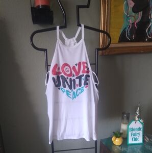 No boundaries  summer white top